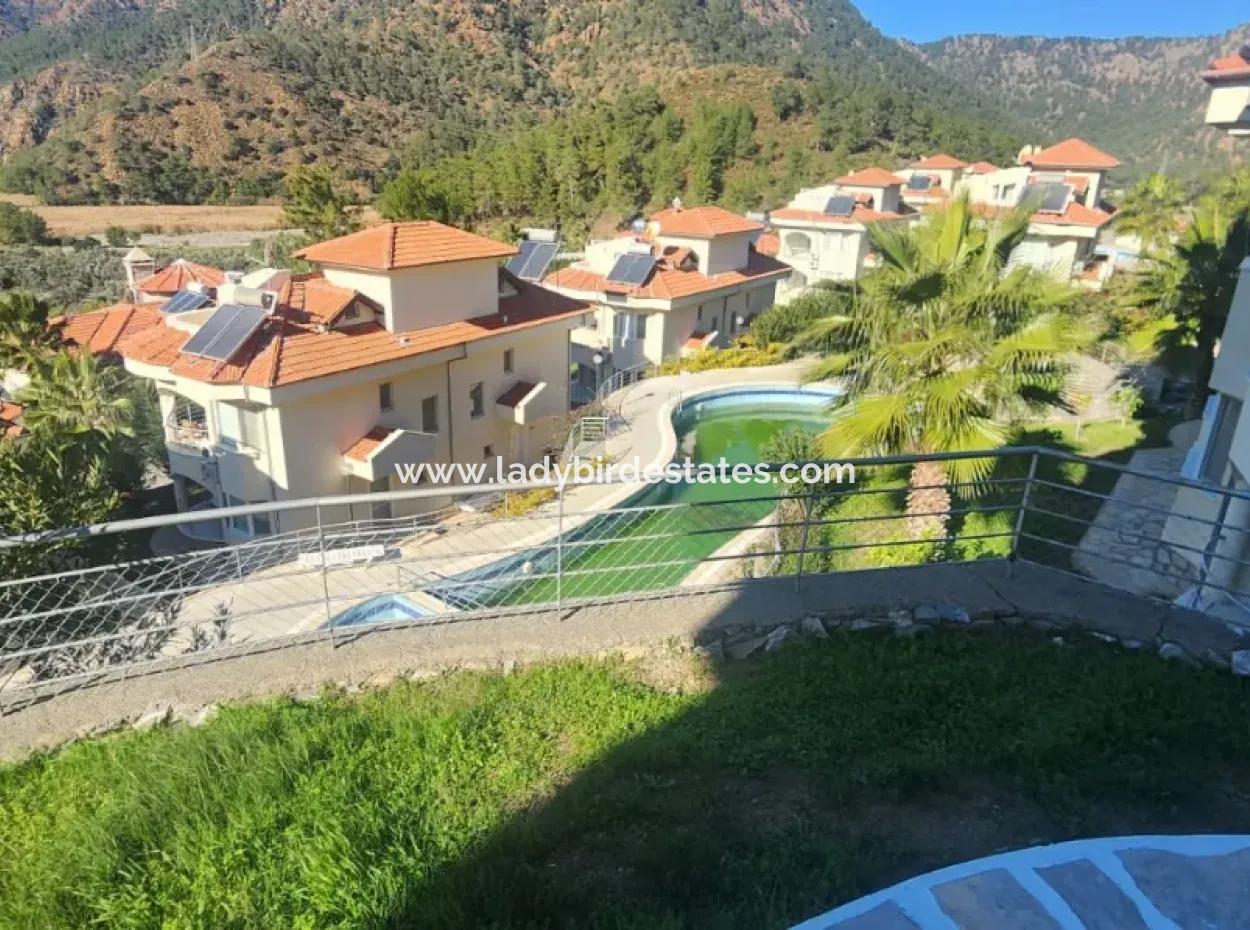Twin Villa Zum Verkauf In Dalaman Atakent Nachbarschaft