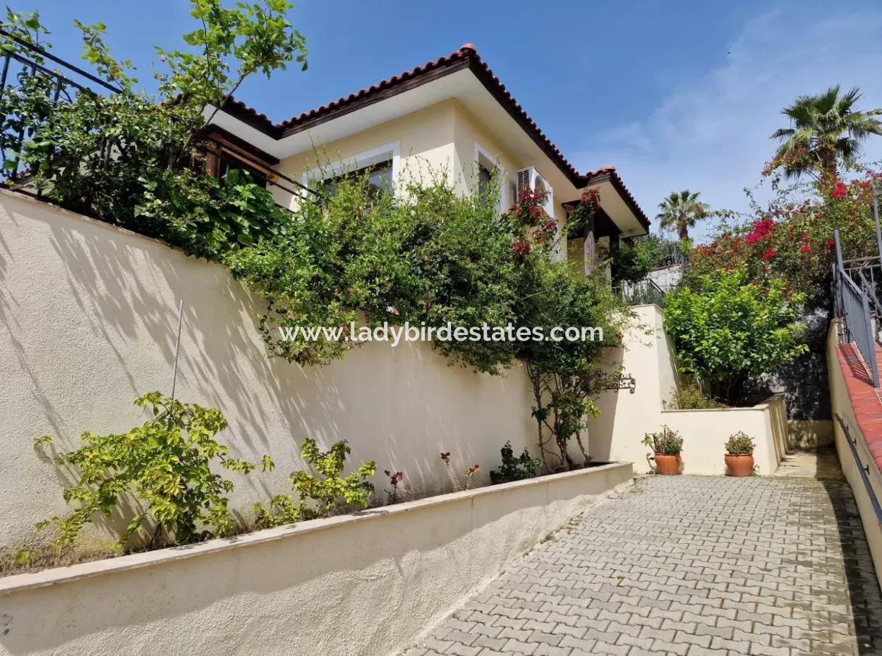 4 1 Villen Zum Verkauf In Einem Komplex In Göček