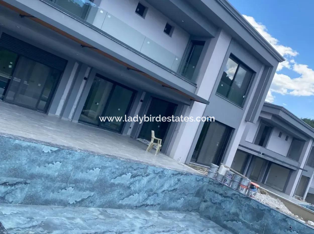 Ultra-Luxuriöse Freistehende Villa Mit Pool Im Akkaya-Tal