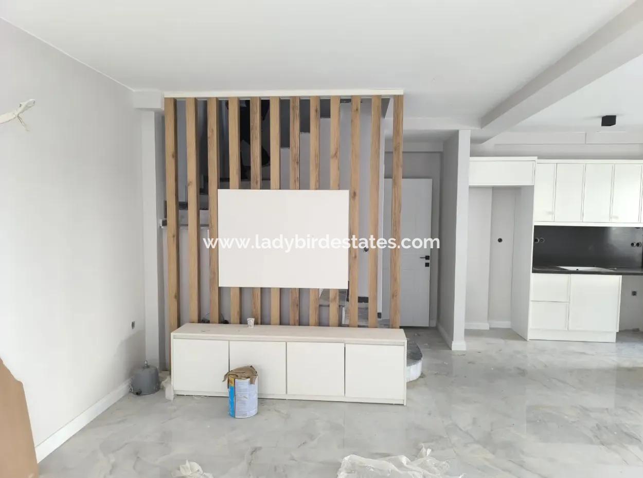 3 1 Luxuriöse Zweibettvilla Auf Dem Gelände In Karaçali