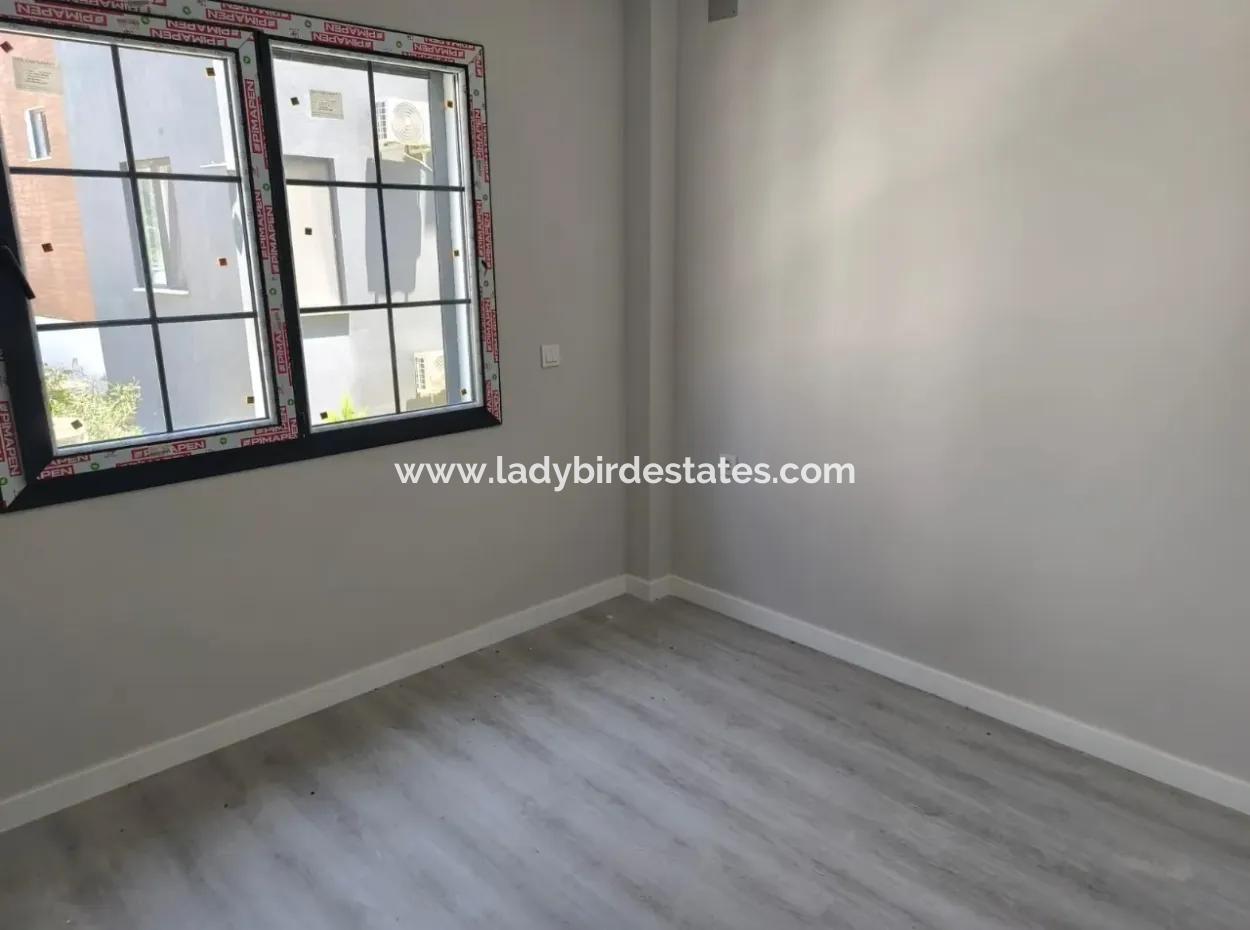 Unverpasste Gelegenheit!! Ortaca Bahcelievler Mah. Luxus 2 1 Wohnungen Mit Pool In Einem Komplex