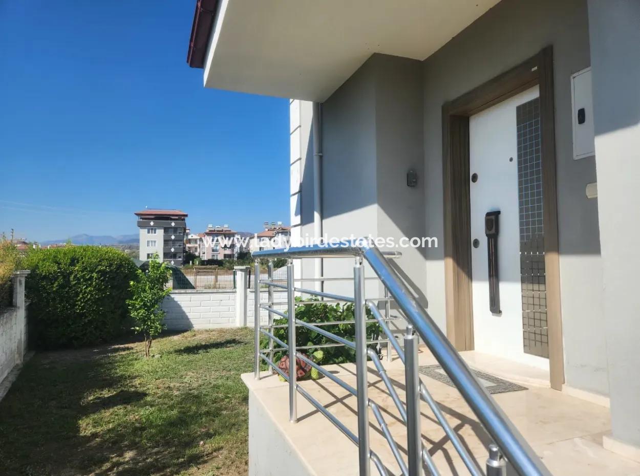 Dalaman Hurriyet Mah. Freistehende Villa Zum Verkauf Steht