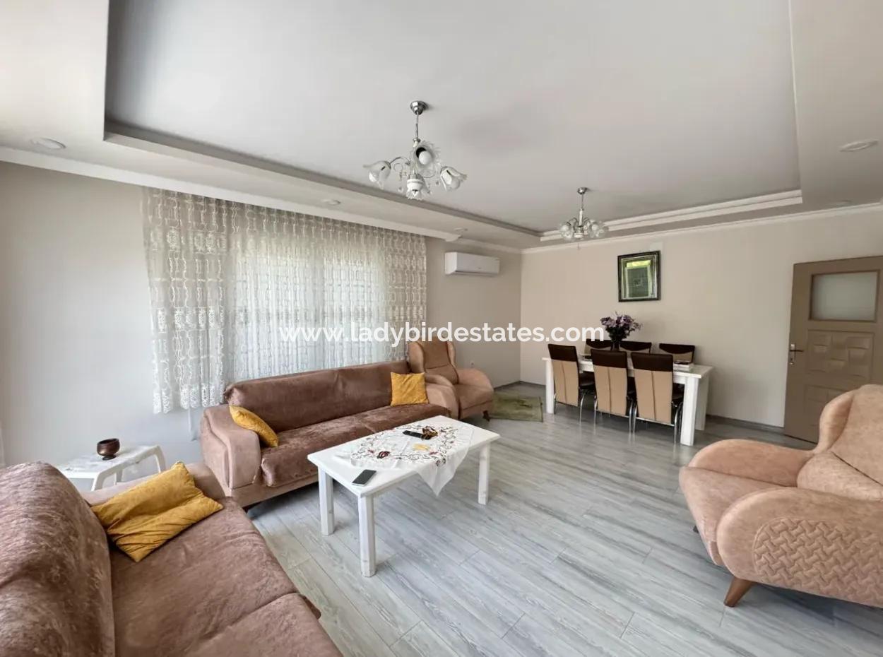 Dalaman Altintaş Mah. 4-In-1 Freistehende Villa Zum Verkauf Steht