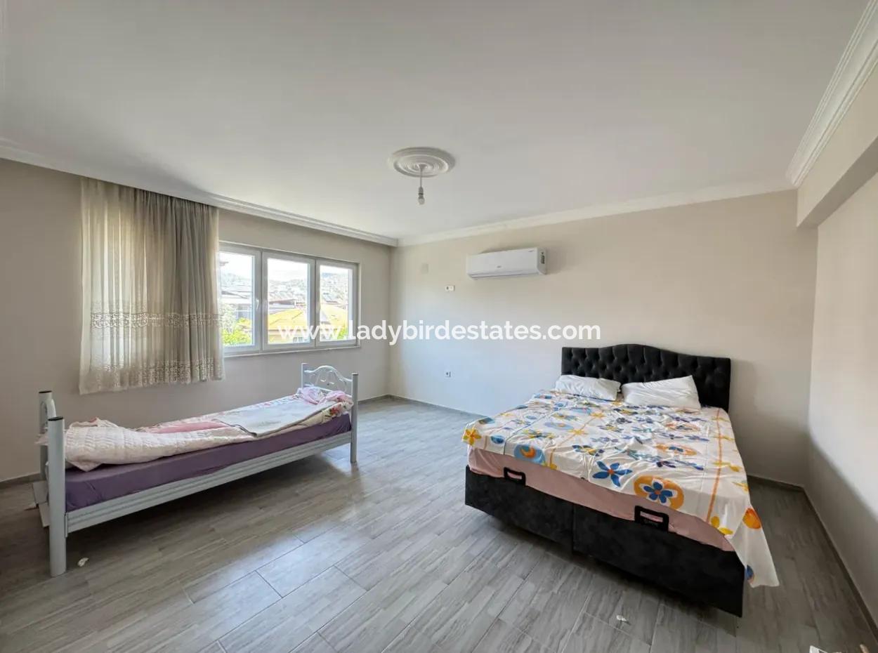 Dalaman Altintaş Mah. 4-In-1 Freistehende Villa Zum Verkauf Steht