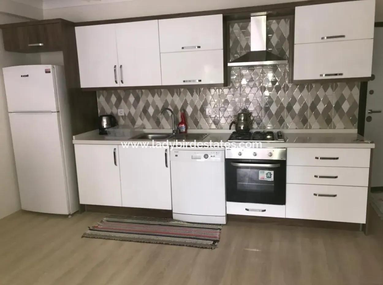 Verkaufsmöglichkeit In Hürriyet Viertel 2 1 Wohnung