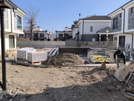 3 1 Luxus-Doppelvillen In Karacali In Einem Komplex