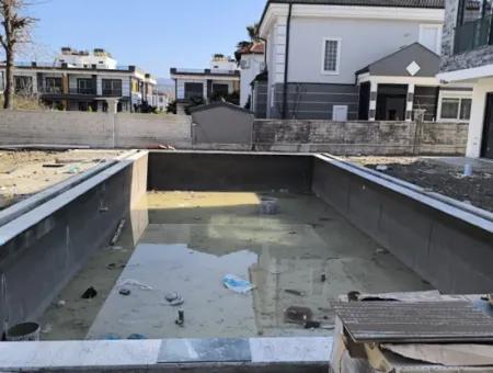 3 1 Luxus-Doppelvillen In Karacali In Einem Komplex