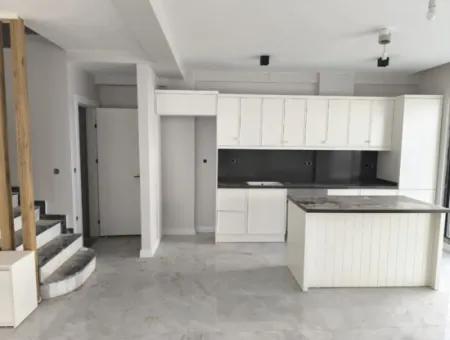 3 1 Luxus-Doppelvillen In Karacali In Einem Komplex