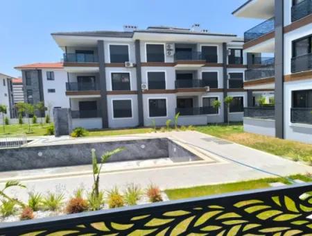 Unverpasste Gelegenheit!! Ortaca Bahcelievler Mah. Luxus 2 1 Wohnungen Mit Pool In Einem Komplex