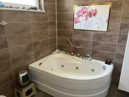Riesige Chance!! 5.550M2 Naturwunder In 4 1 Villa Zu Verkaufen