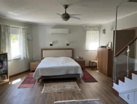 Riesige Chance!! 5.550M2 Naturwunder In 4 1 Villa Zu Verkaufen