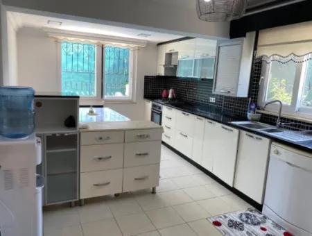 Abgetrennt In Dalaman Karaçali 4 1 Triplex Zum Verkauf