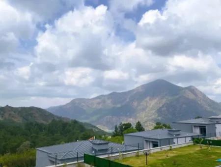 Ultra-Luxuriöse Freistehende Villa Mit Pool Im Akkaya-Tal