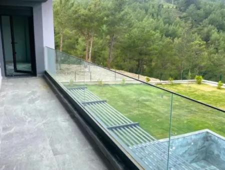 Ultra-Luxuriöse Freistehende Villa Mit Pool Im Akkaya-Tal