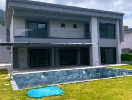Ultra-Luxuriöse Freistehende Villa Mit Pool Im Akkaya-Tal