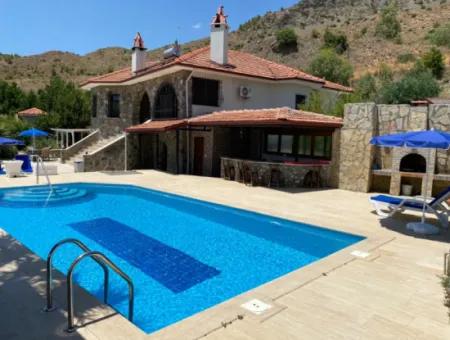 4 1 Villa Zum Verkauf In Atakent, Der Beliebtesten Gegend Von Dalaman
