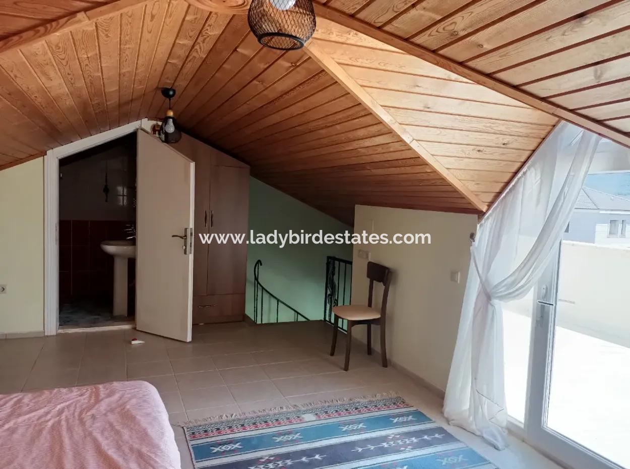 Roof Duplex In A Complex In Dalaman Altintas Neighborhood