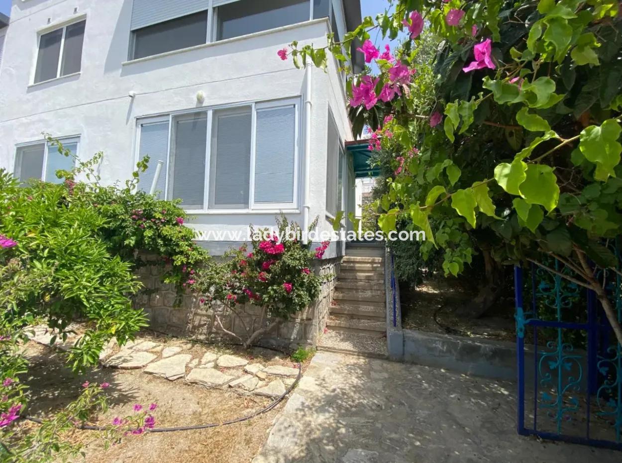 Magnificent Villa For Sale With Sea View In Dalaman