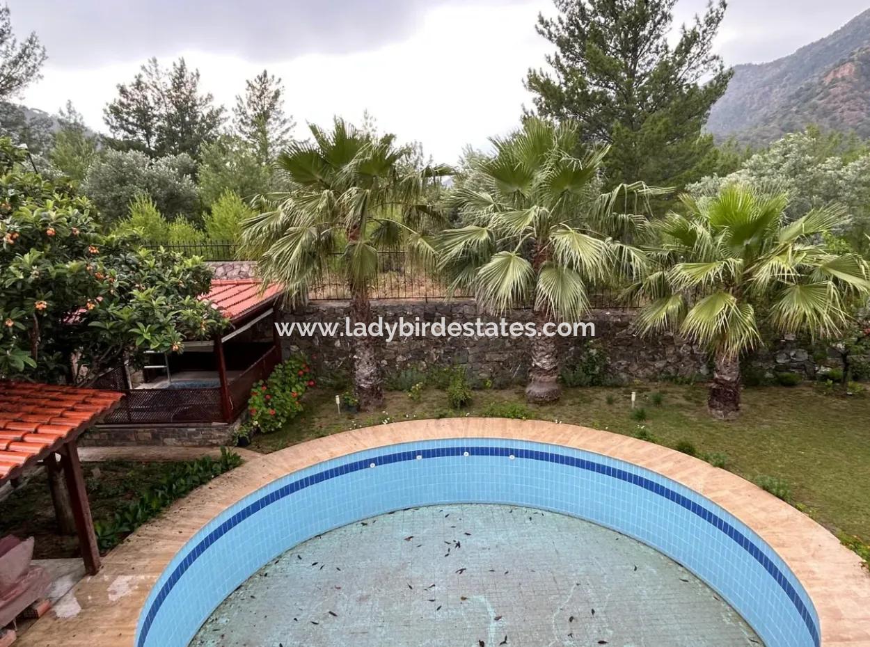 2 Villas For Sale On A 1500M2 Plot In Akkaya