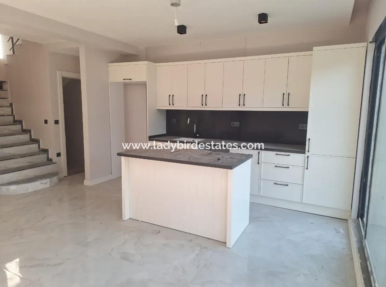 3 1 Luxury Twin Villa In The Site In Karaçali