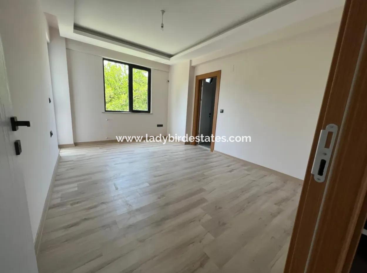 Inside The Altins. 3 1 Satilik Daire