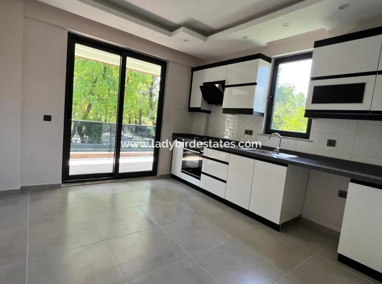 Inside The Altins. 3 1 Satilik Daire