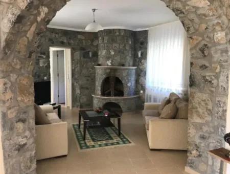 Villa For Rent In Akkaya Taşliburun
