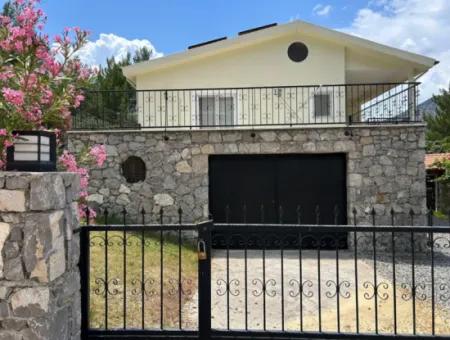 2 Villas For Sale On A 1500M2 Plot In Akkaya