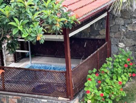 2 Villas For Sale On A 1500M2 Plot In Akkaya