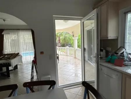 2 Villas For Sale On A 1500M2 Plot In Akkaya
