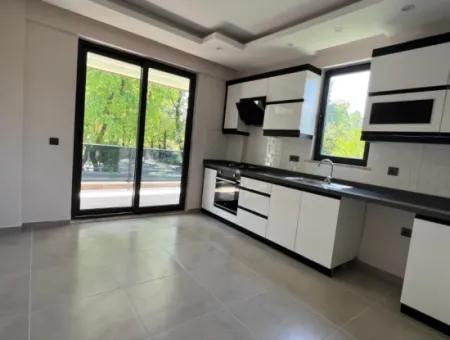 Inside The Altins. 3 1 Satilik Daire