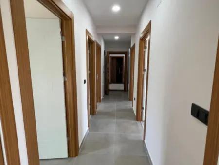 Inside The Altins. 3 1 Satilik Daire