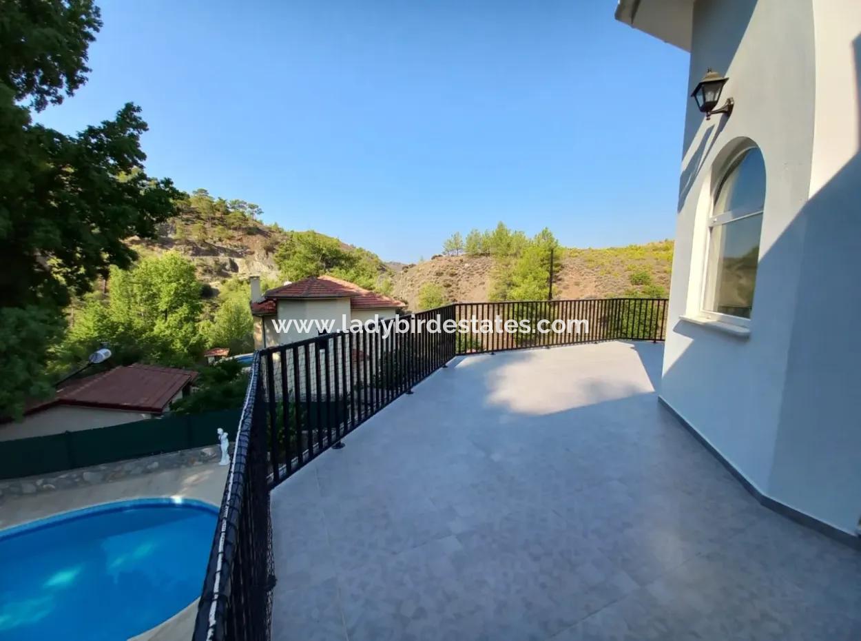 Dalaman Atakent Mahallesinde Satılık Villa