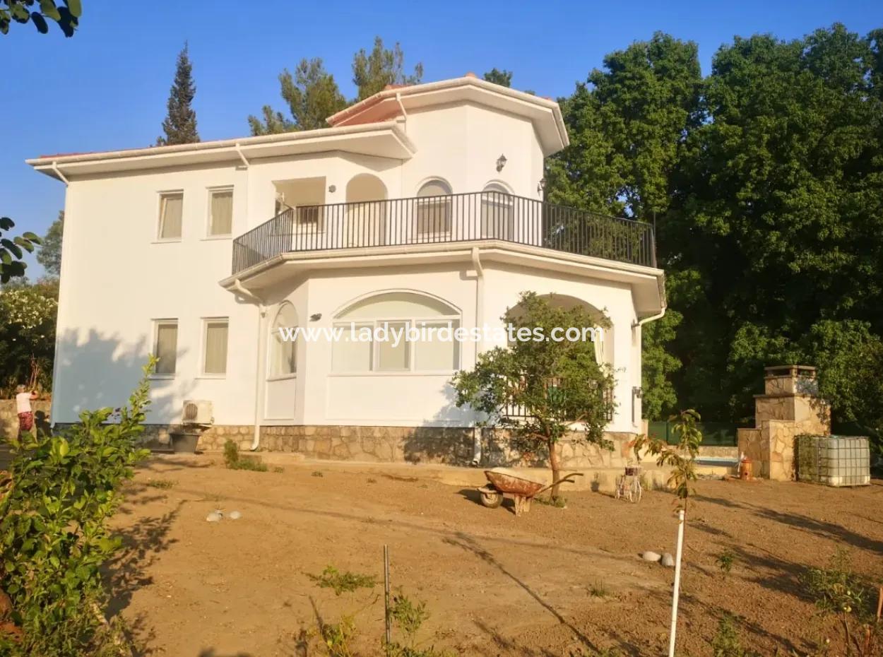 Dalaman Atakent Mahallesinde Satılık Villa