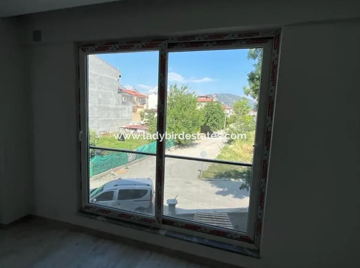 Dalaman Merkez Mahallesin De 3+1  Daireler