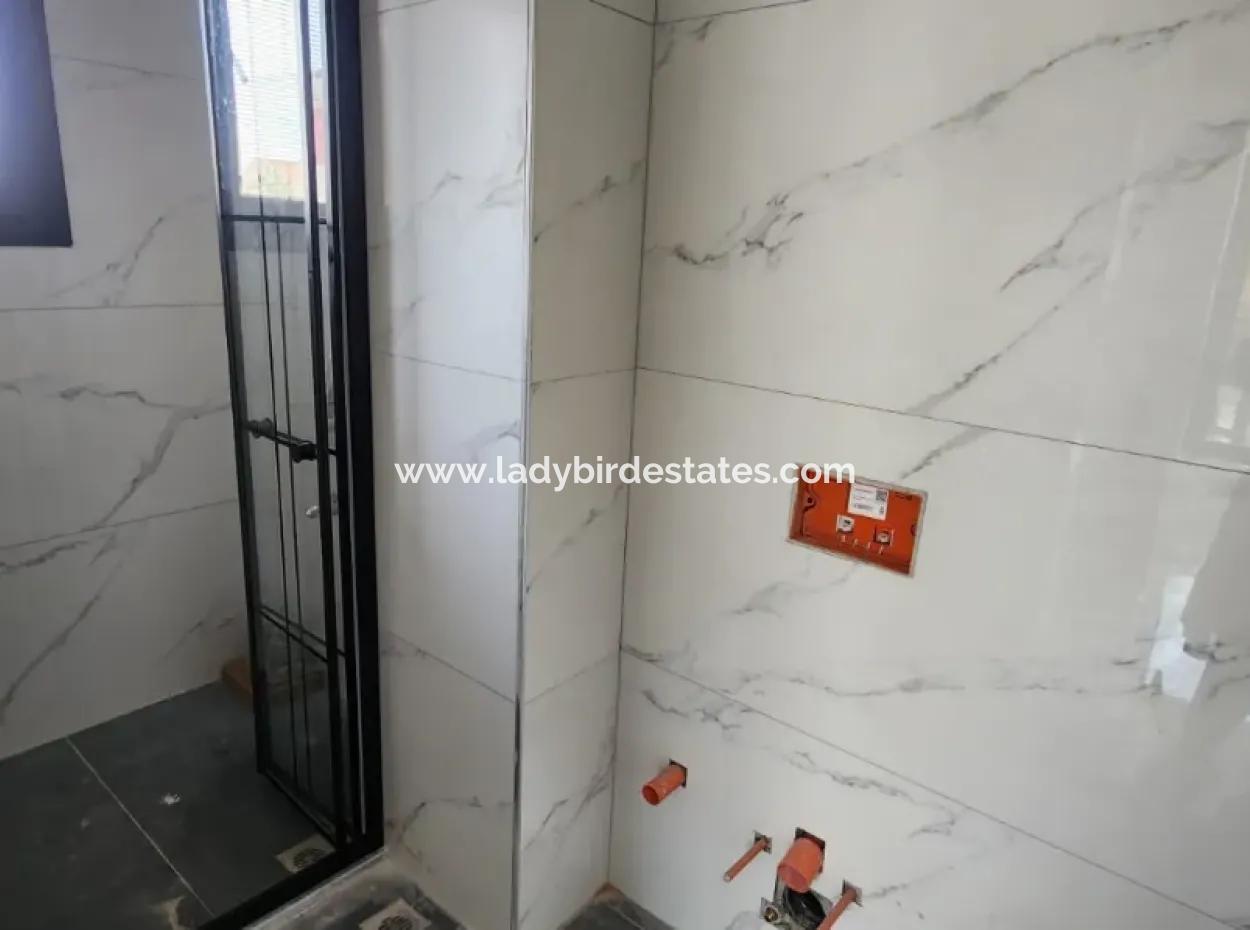 Dalaman  Söğütlüyurt Mevkiinde Eşsiz Peyzajıla 3+1 Villa