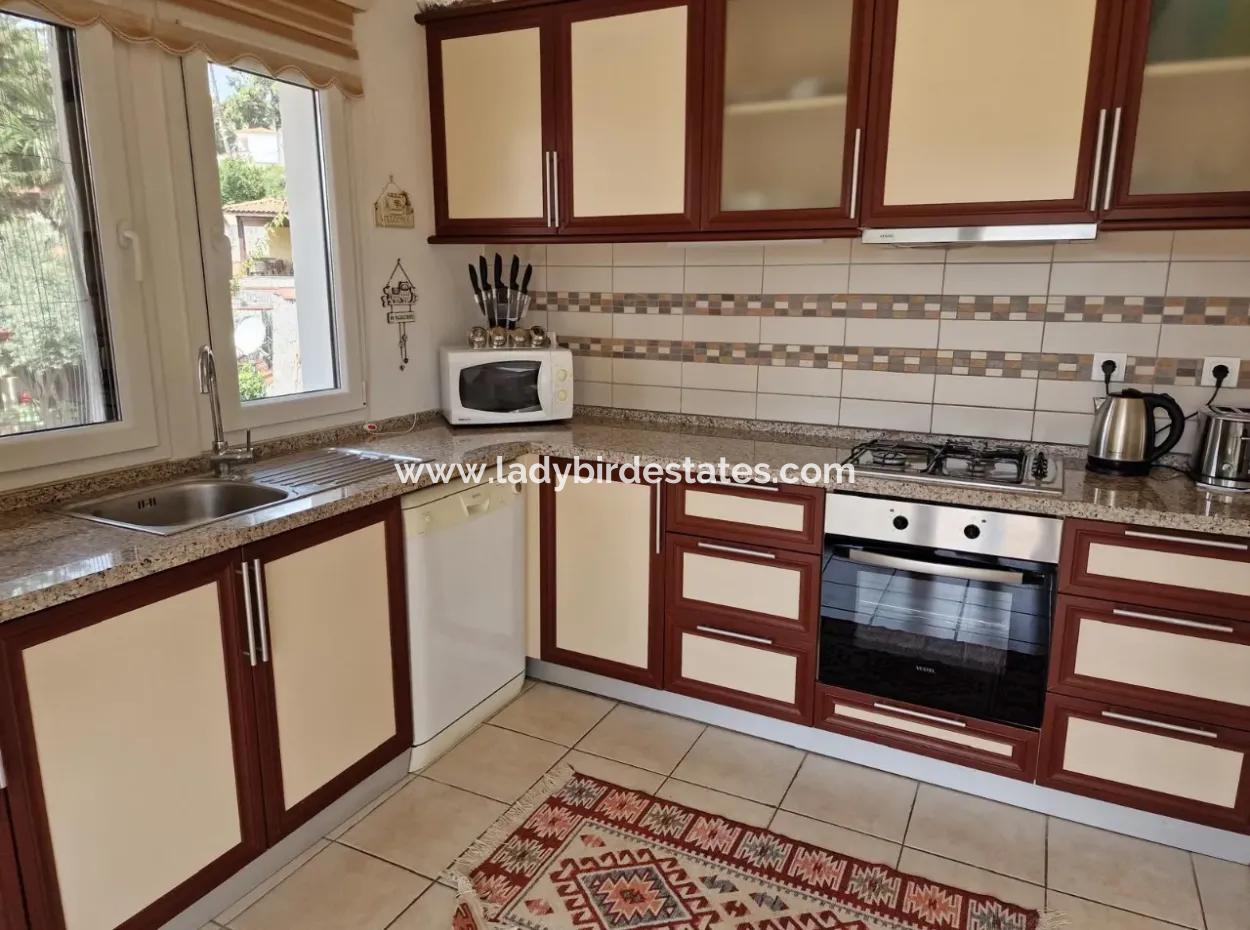 Göcek'te Site İçerisin De 4+1 Satılık Villa