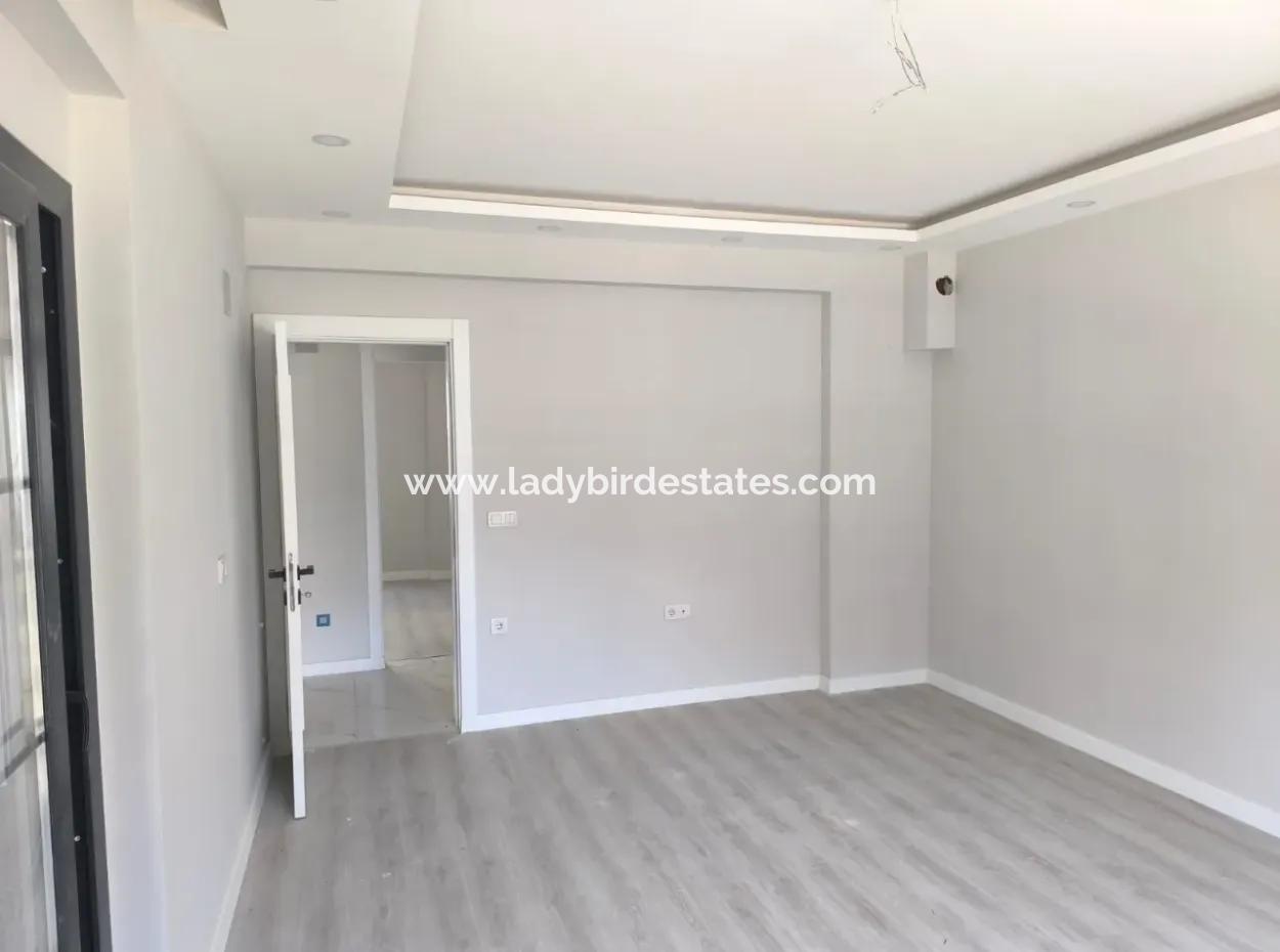 Kaçmaz Fırsat !! Ortaca Bahçelievler Mah. Site İçerisinde Havuzlu Lüks 2+1 Daireler