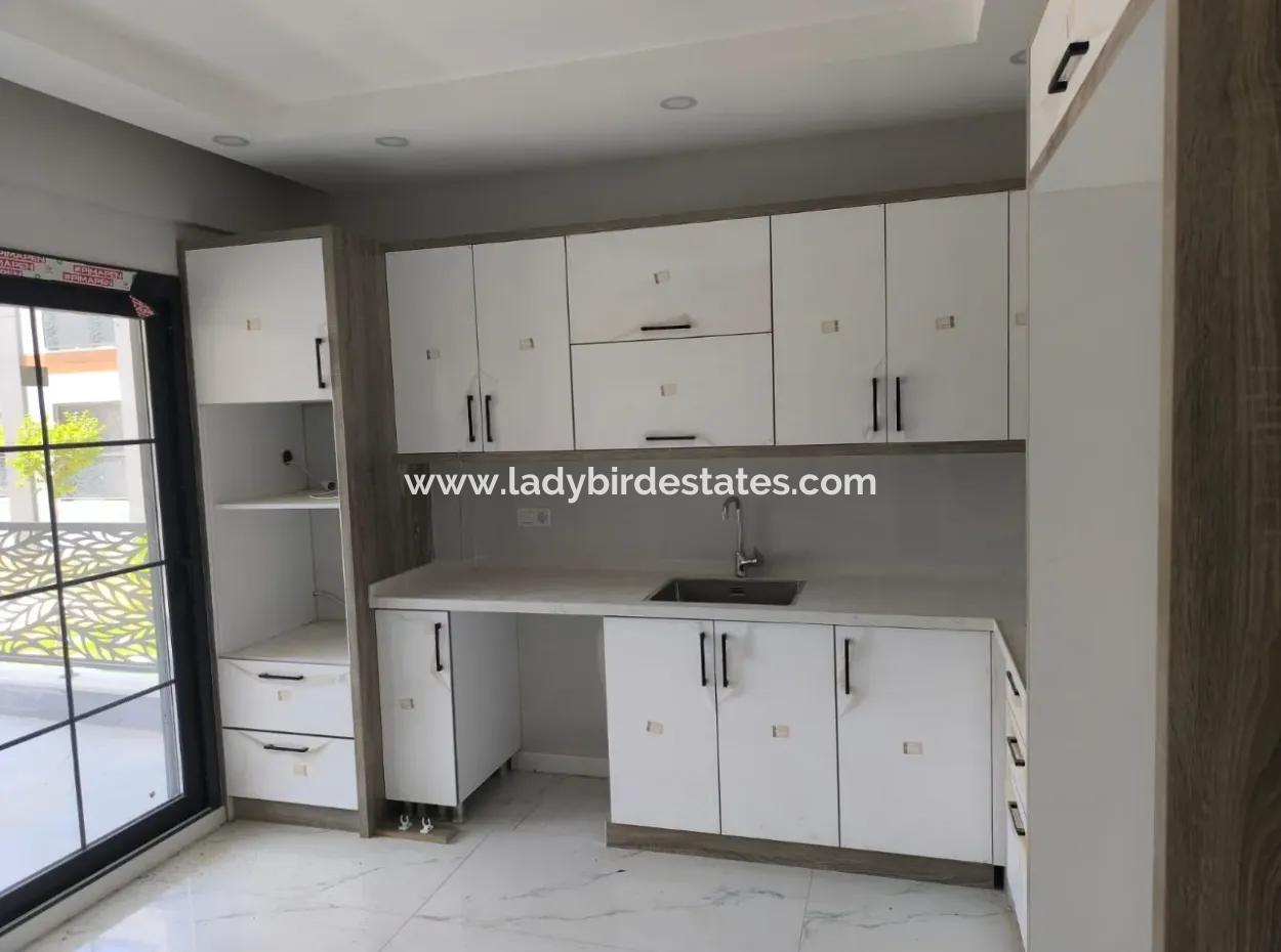 Kaçmaz Fırsat !! Ortaca Bahçelievler Mah. Site İçerisinde Havuzlu Lüks 2+1 Daireler