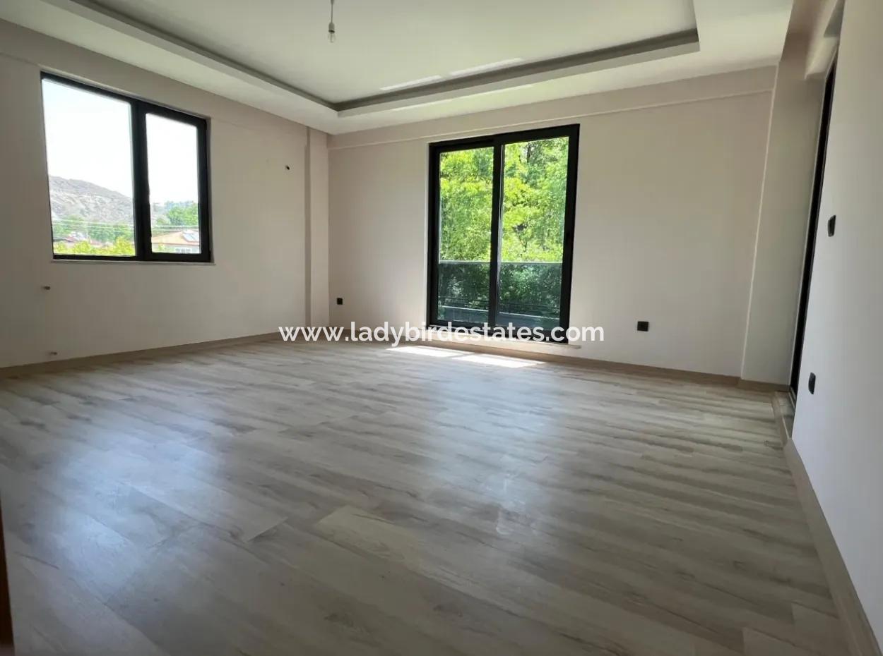 Dalaman Altıntas Mah. 3+1 Satılık Daire