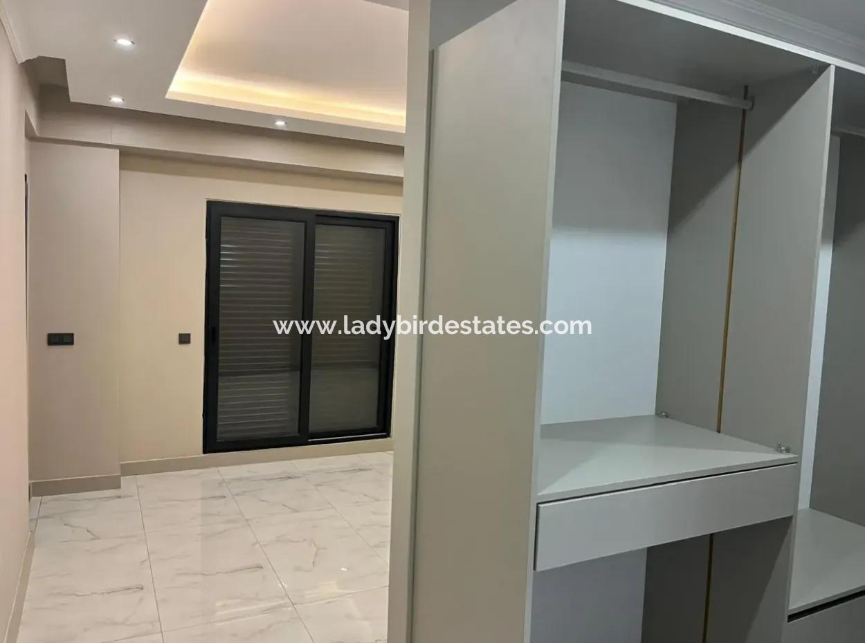 Karaçalı Da Müstakil 4+1 Satılık Villa