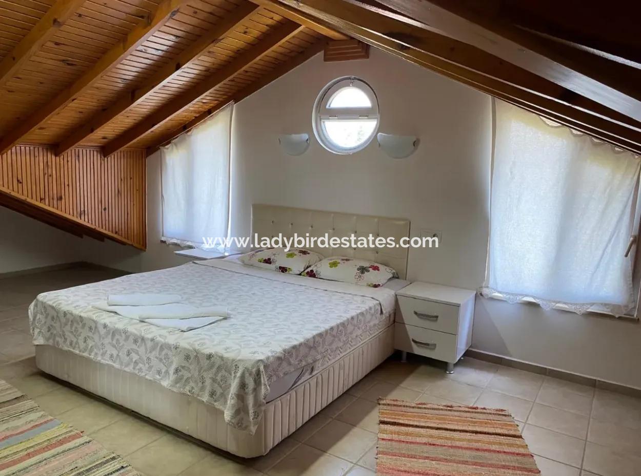 Dalaman Karaçalı Da Müstakil 4+1 Satılık Triplex