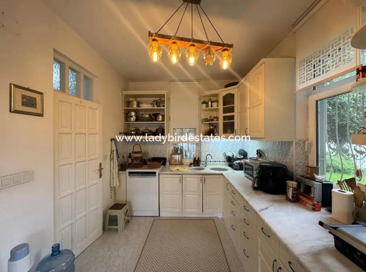 Dalaman Altıntas Mah. Kaçırılmayacak Konumda 4+1 Müstakil Villa