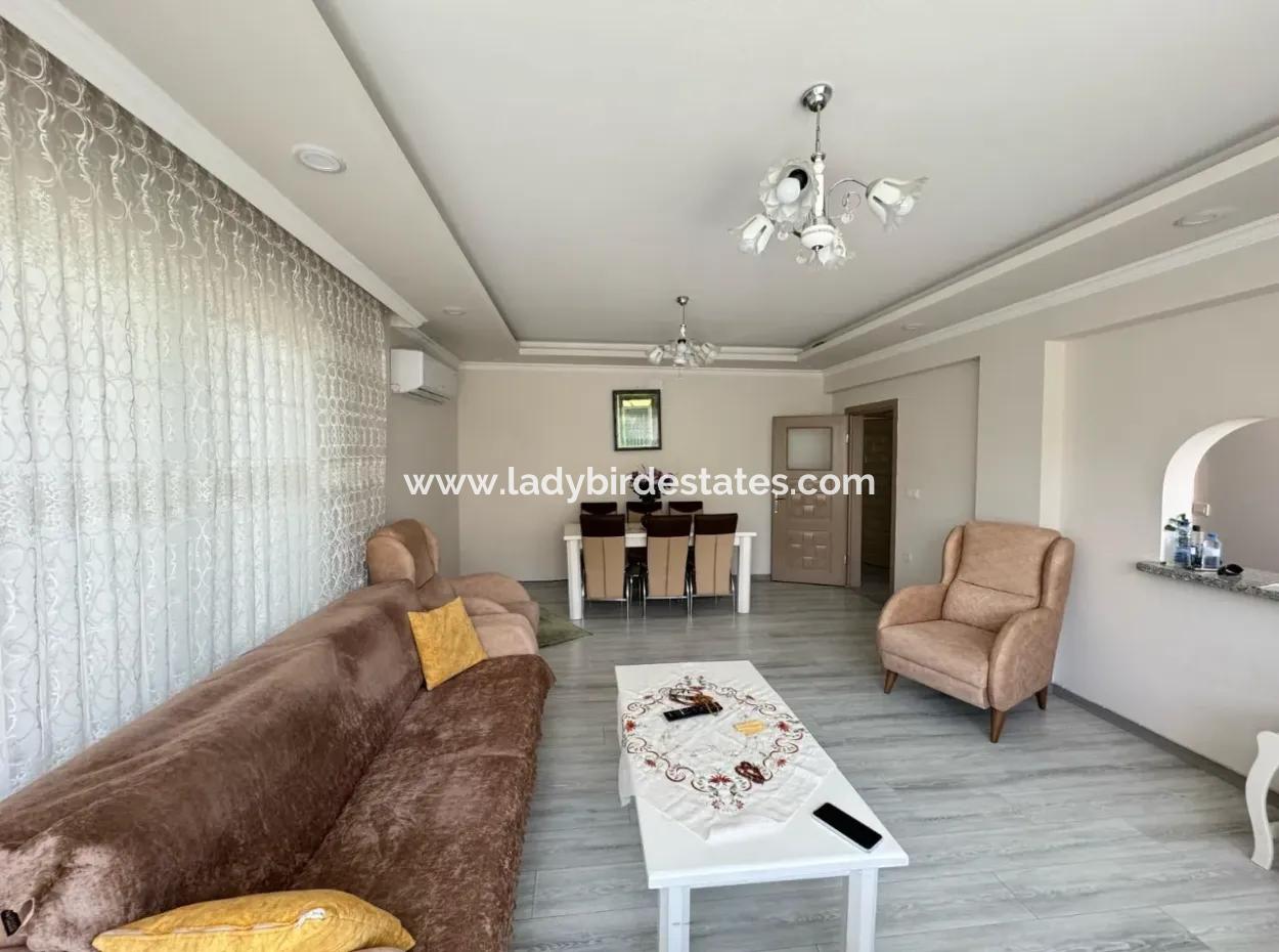 Dalaman Altıntas Mah. Satılık 4+1 Müstakil Villa