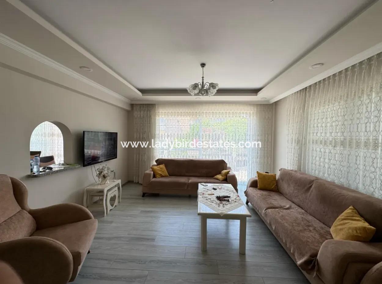 Dalaman Altıntas Mah. Satılık 4+1 Müstakil Villa