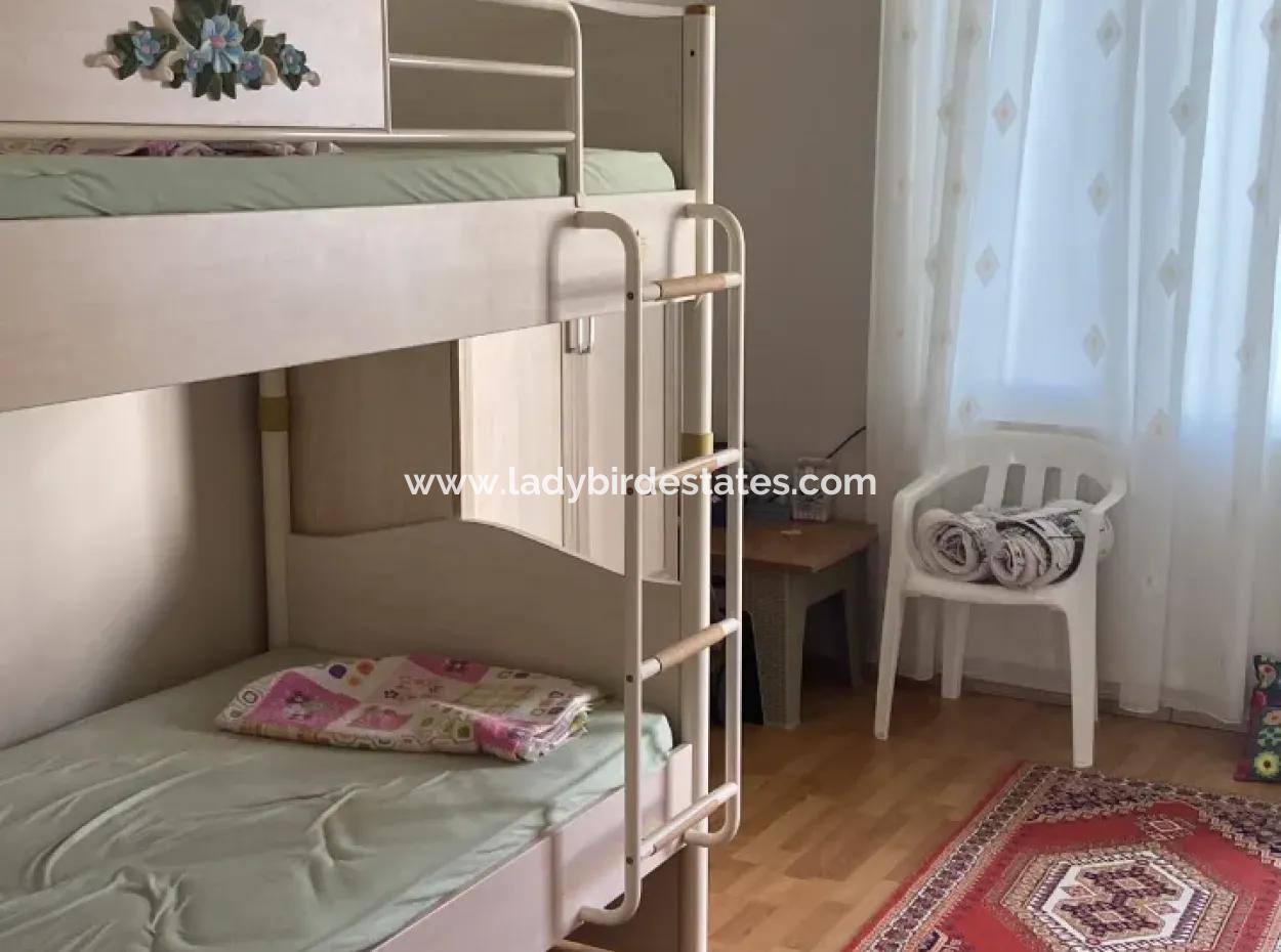 Dalaman'ın Nezih Sitesinde Eşyalı Satılık 2+1 Daire