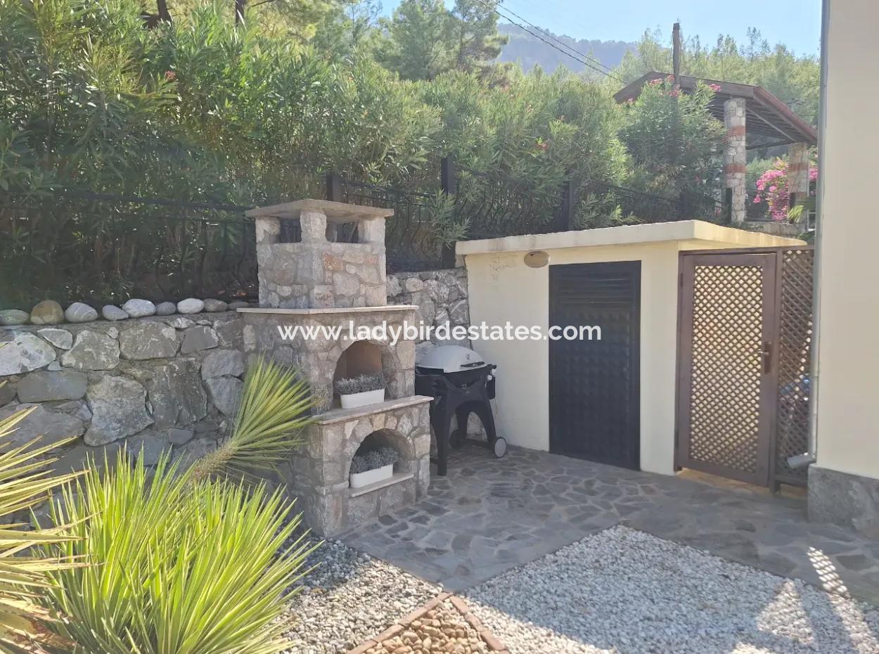 Dalaman, Akkaya Vadisi - Şık 4 Yataklı Villa