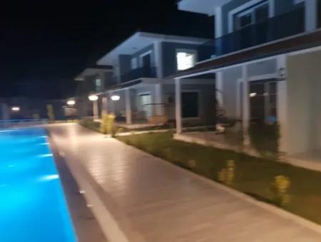 Dalaman'da Satılık Bitişik Nizam Sıfır Villa