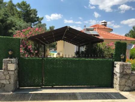 Akkaya Taşlıburunda Kiralık Villa