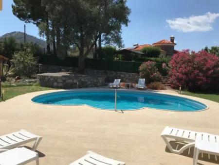 Akkaya Taşlıburunda Kiralık Villa